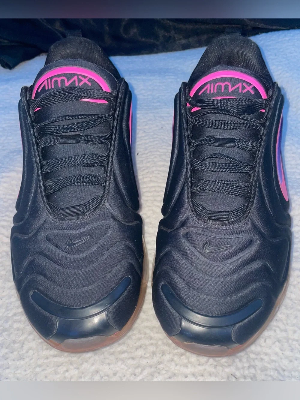 Nike Air Max 720 Black Pink Purple Men’s Size 11